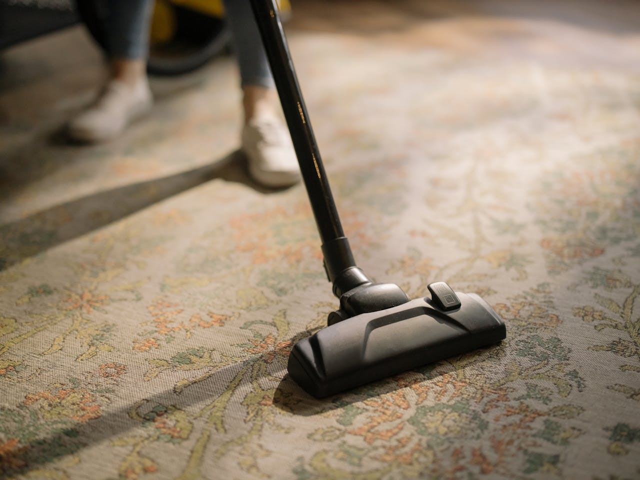 About Black Vacuum Cleaner On Area Rug 4107284
